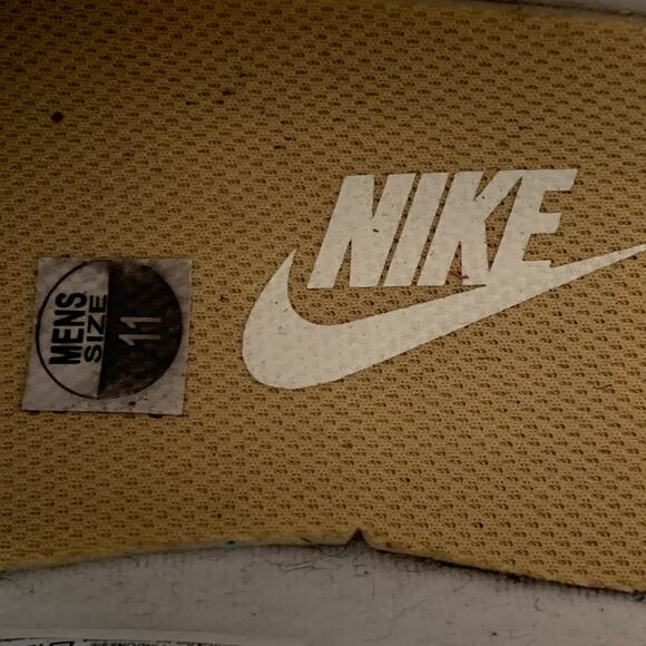 NIKE Size 11 Cortez SE Moss Green Suede Low Top Sneakers - Picture 7 of 8